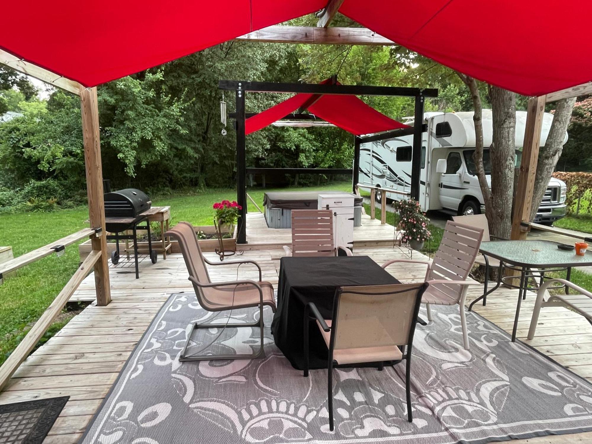 Wayne'S Place-Hot Tub, Pet Friendly. Close To Hpu High Point Exterior foto